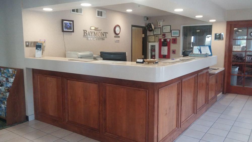 Surestay Plus Hotel By Best Western Redding Extérieur photo