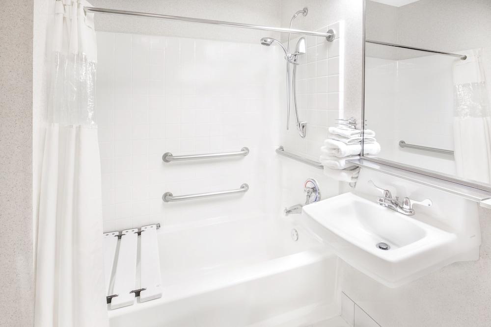 Surestay Plus Hotel By Best Western Redding Extérieur photo