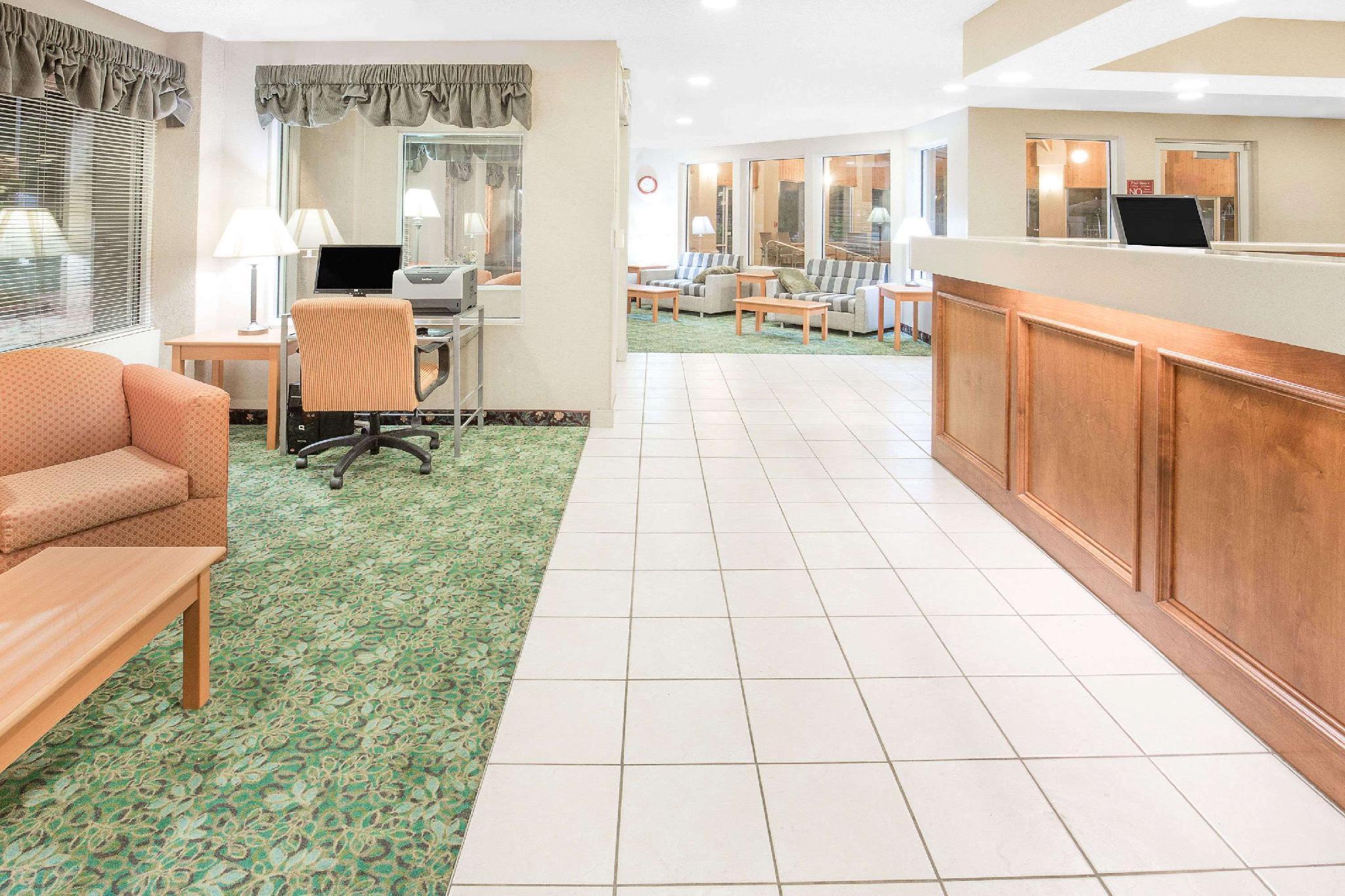 Surestay Plus Hotel By Best Western Redding Extérieur photo
