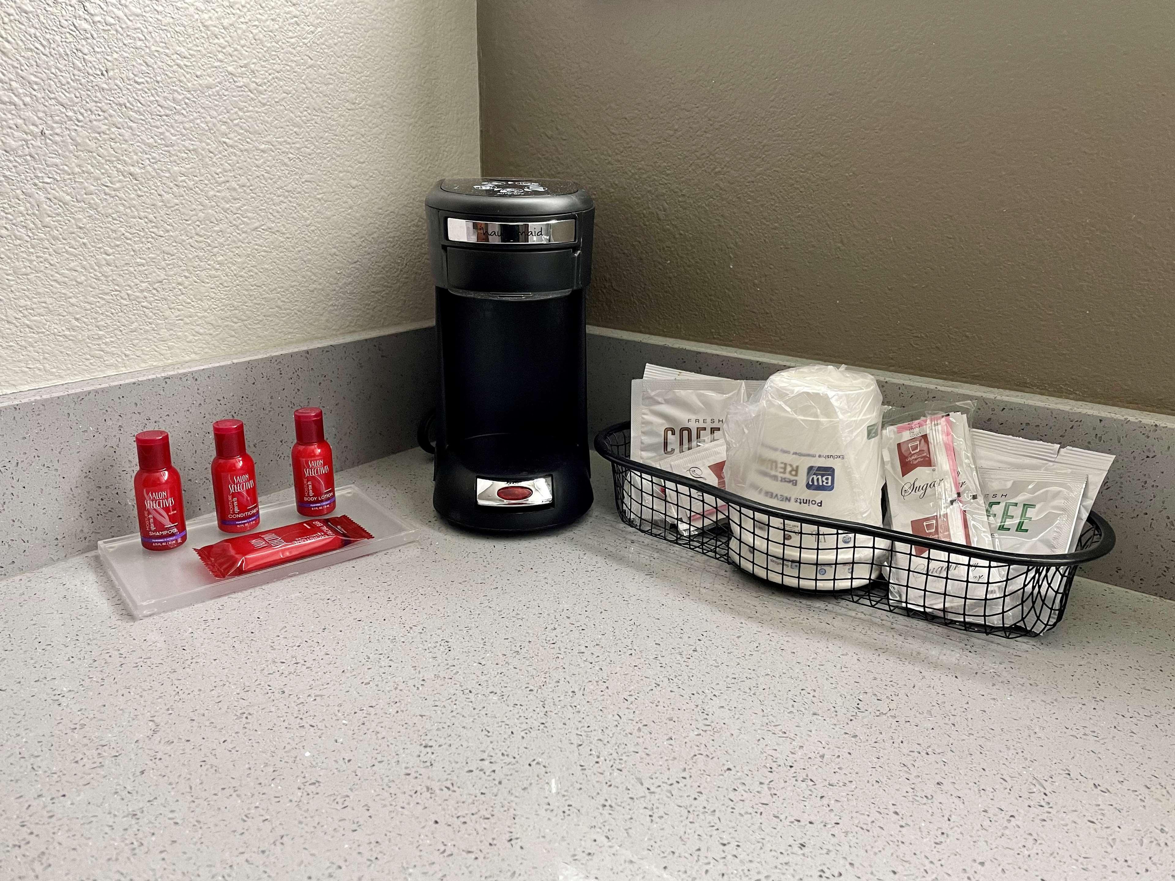 Surestay Plus Hotel By Best Western Redding Extérieur photo