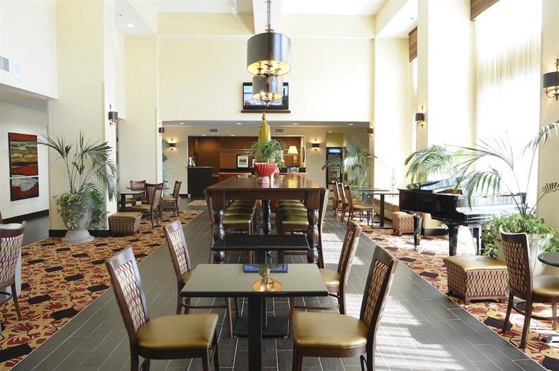 Surestay Plus Hotel By Best Western Redding Extérieur photo